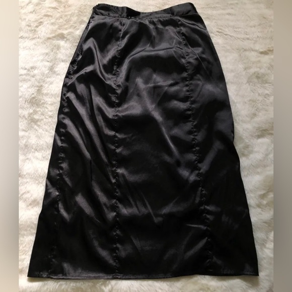 Maxi Skirt - Picture 3 of 5